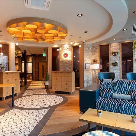 Point A Parnell Street 3*