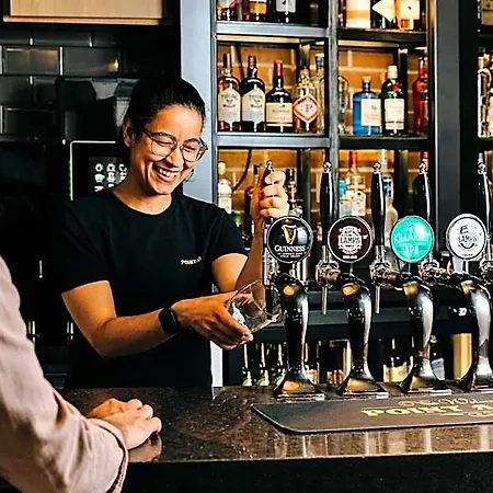 Hotel Point A Parnell Street 3*