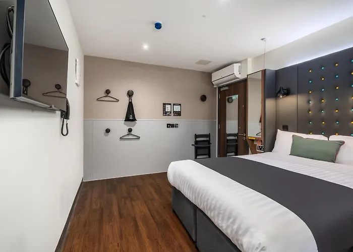 Point A Parnell Street 3* דבלין