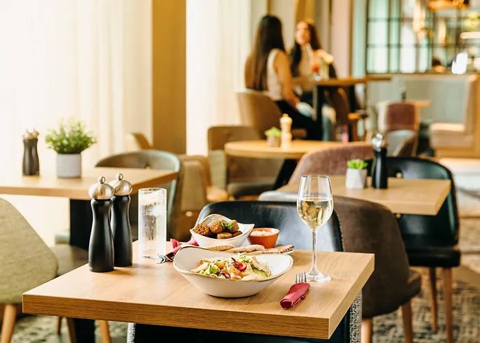 Point A Parnell Street 3*