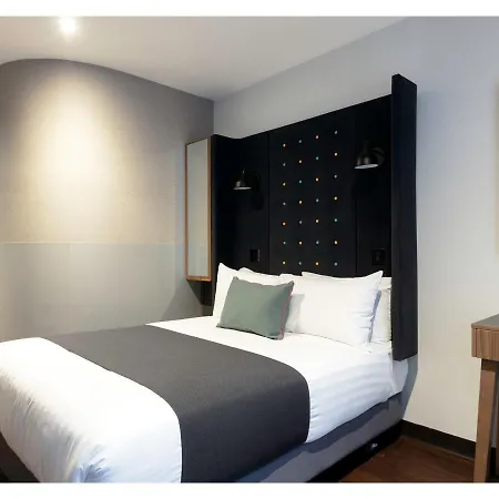 Point A Parnell Street Hotell