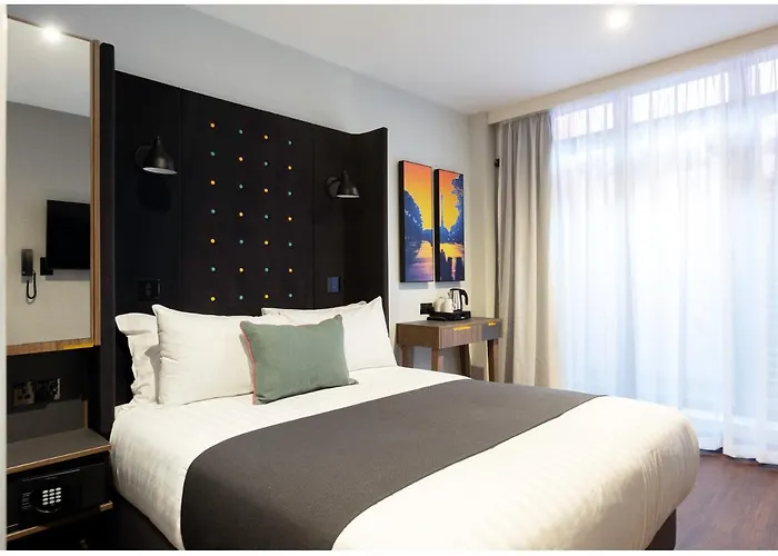 Point A Parnell Street ダブリン